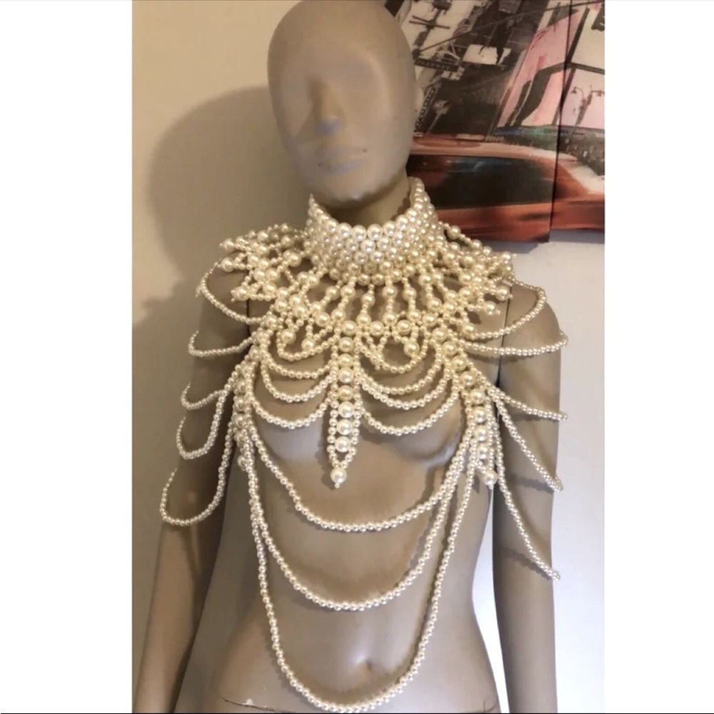 Pearl Choker body chain